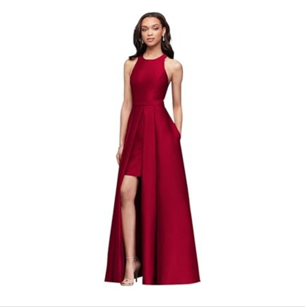 DAVID'S BRIDAL Elegant Red PROM Gown Evening Dress Size 4
